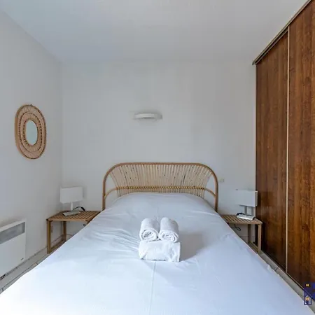 La Palmeraie 1 Place De Parking * Saint-Cyprien (Pyrenees-Orientales)
